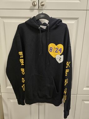 SLOAN and BENNETT Kobe Bryant 8 | 24 x 2 Gigi Tribute Black Hoodie L Large